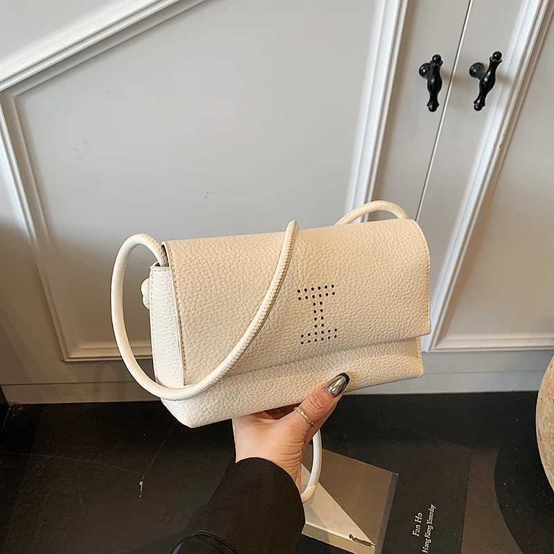 New Simple And Elegant Crossbody Bag Fashionable Single-Shoulder Bag With Texture Commuting Crossbody Bag XJ250604