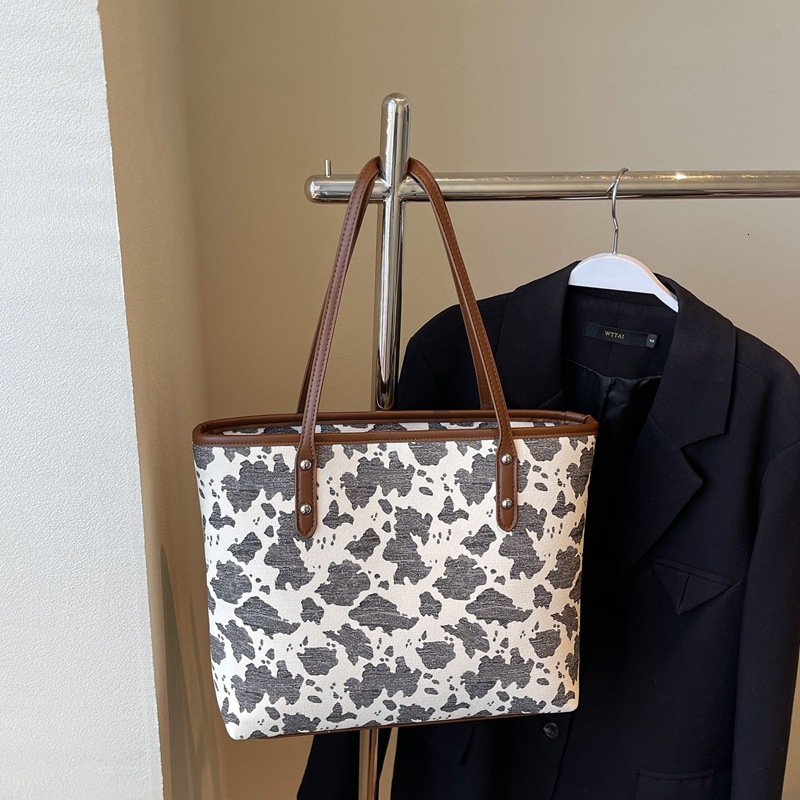 Free Shipping Designer Bag Women's New Autumn And Winter Printed Cow Mother Fashionable Leopard Print Single Shoulder Bag With Large Capacity