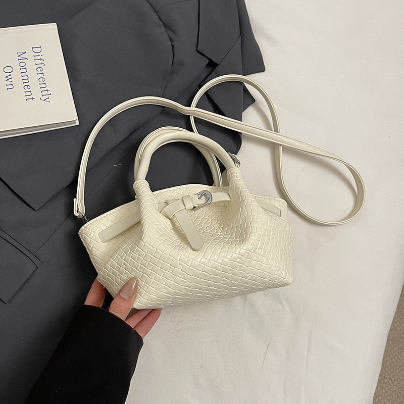 designer Korean Niche Handwoven Bag for Women 2025 New Trend Spring Fashion Basket Bag Versatile Crossbody Bag