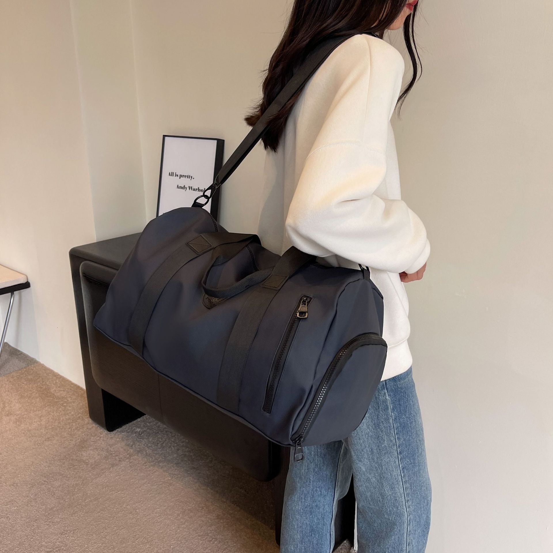 Travel Men Large Capacity Handbag for Women Short Business Trip Clothes Lage with Dry and Wet Separation Fiess Bag