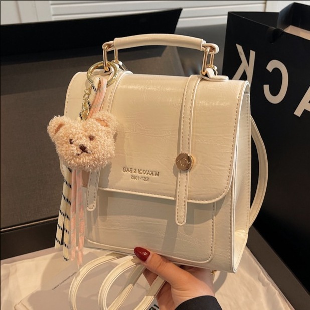 designer Trendy and Elegant Large Capacity Commuter College Style Backpack for Women, Handheld Bag, Simple Casual Travel Small Backpack