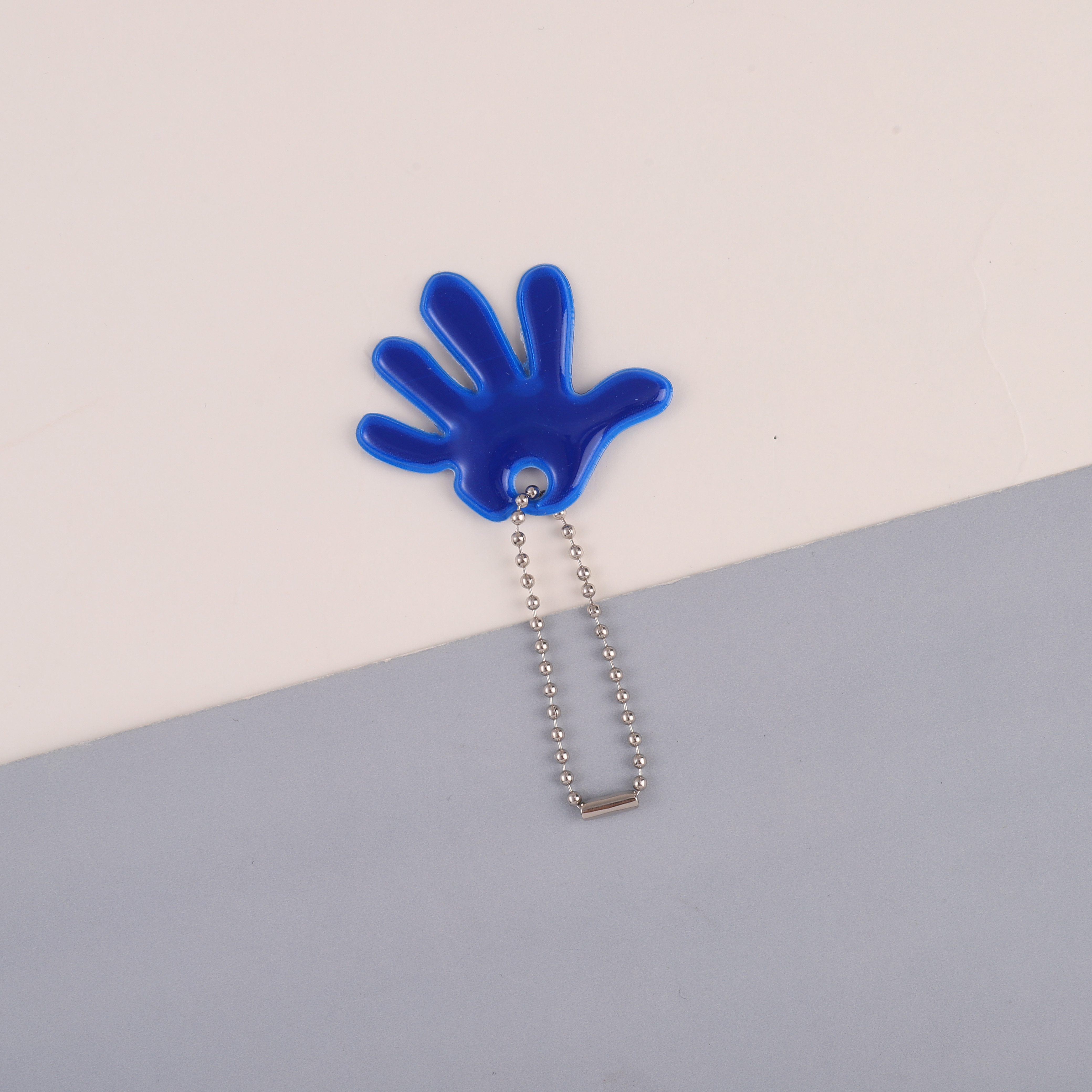 Minimalist Design Hand Shape Backlighting Keychain Perfect for Safe Outdoor Activities at Nighttime, Customizable Wholesale Options