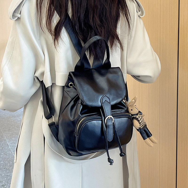 Free Shipping Fashion Cover-style Backpack Designer Bag For Women, Simple Single-shoulder Large Capacity Trendy Outdoors And Beautiful Travel Backpack