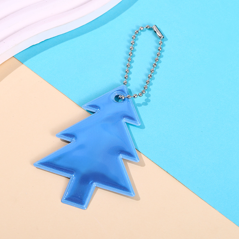Christmas Tree Shaped Glow-in-the-Dark Backpack Pendant - Perfect Holiday Decorations with Multiple Color Options