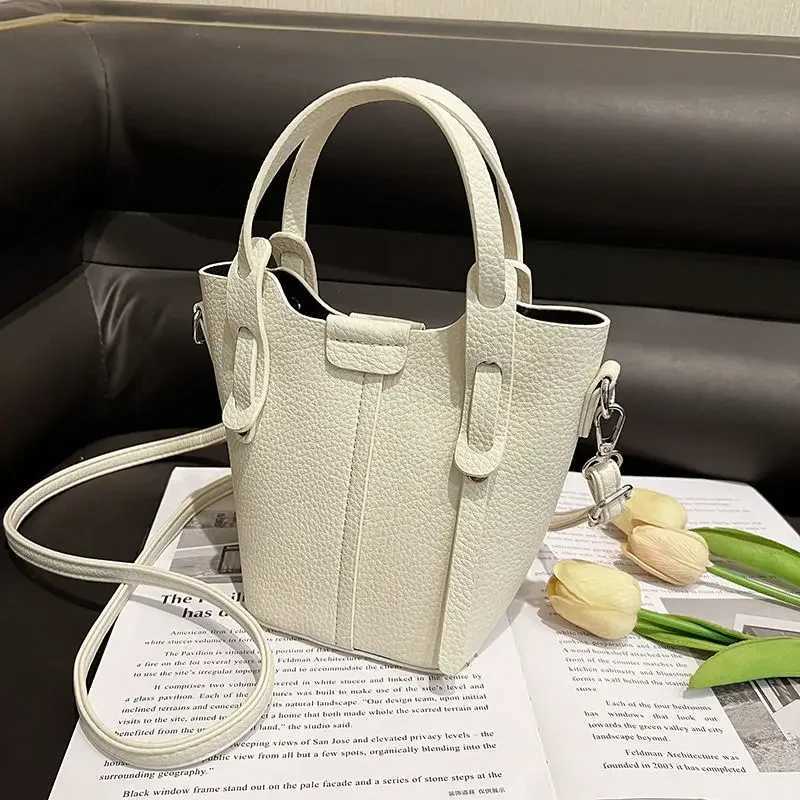 Soft Leather Bucket Small Bag for Women 2025 New Senior Ins Fashion Single Shoulder Crossbody Bag Casual All-Match Handbag XJ250604