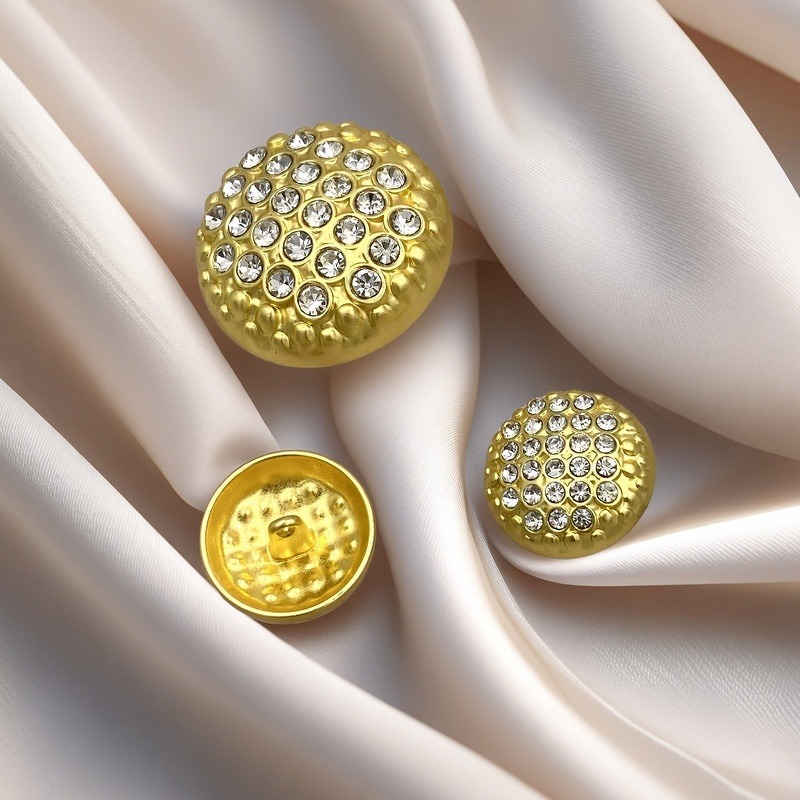 3 exquisite and high-end French style light luxury large diamond crystal round woolen coat, suit jacket dress, windbreaker dress, versatile hand sewn 