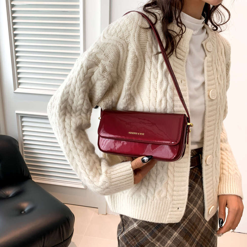 Trendy Autumn Winter New Fashion Women s Patent Leather Shiny Shoulder Bag Simple Handbag for