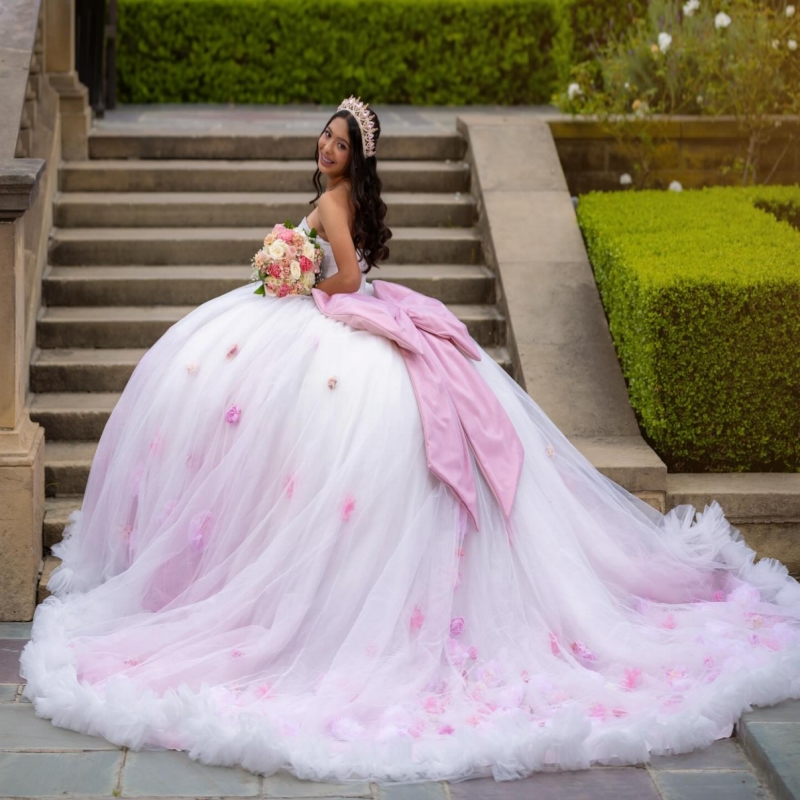 White Quinceanera Dresses Ball Gown Off The Shoulder Flower Beads Bow Tiered Tull Party Birthday Sweet 16 Dress Vestidos 15 De Anos