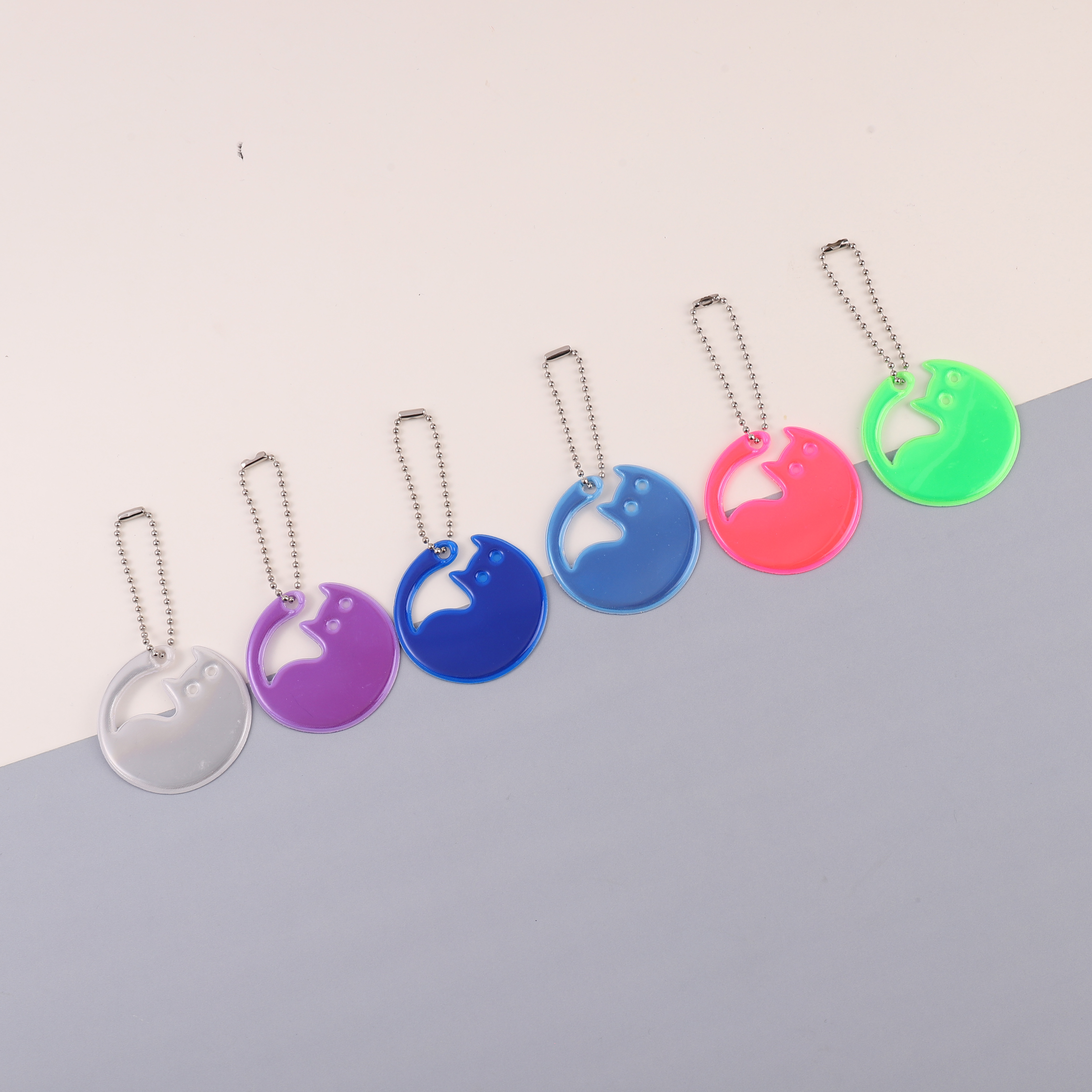 Creative Cat-Themed Backlight Pendant Durable Night Reflector Key Fob Available in Multiple Colors