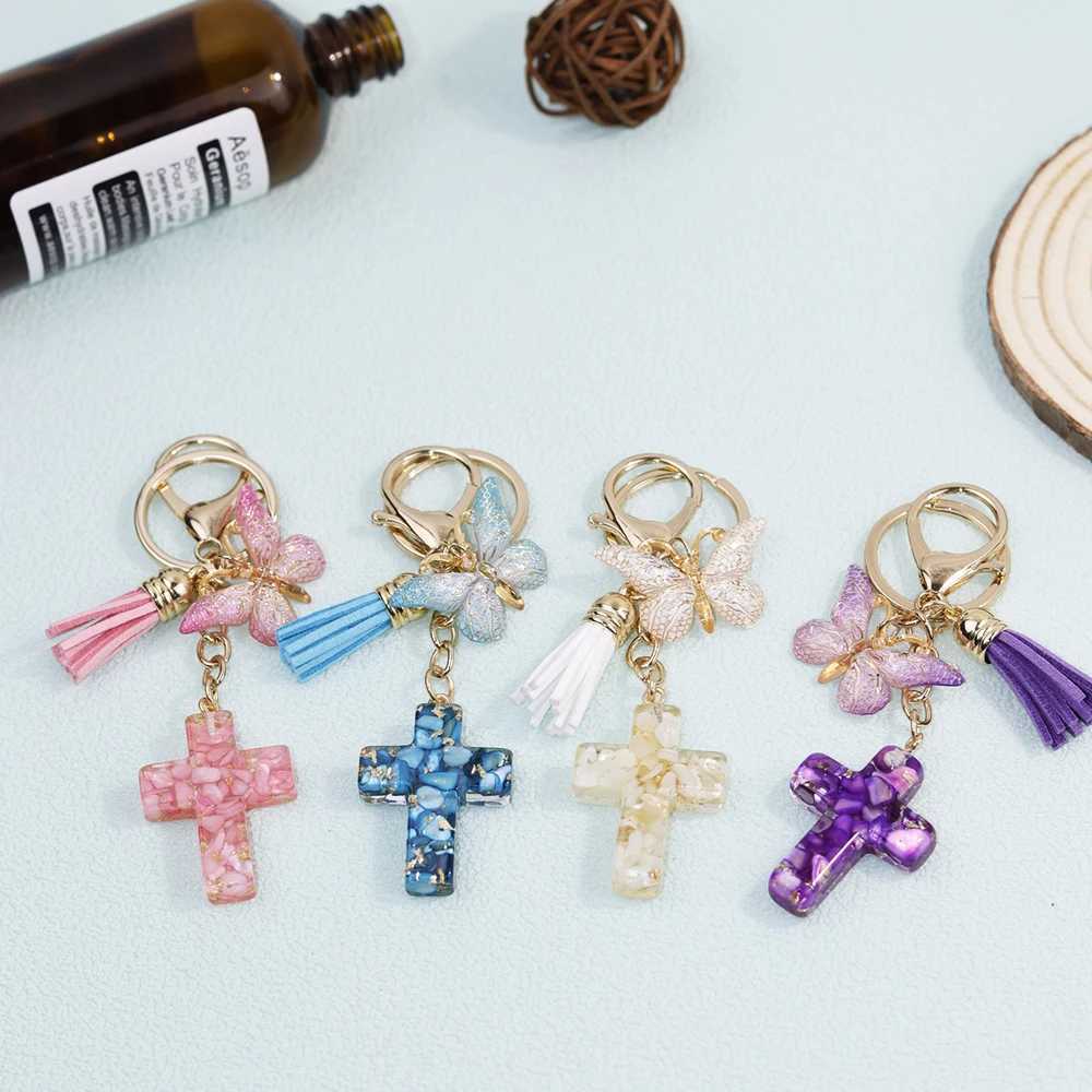 Exquisite Cross Butterfly Keychain Cute Resin Christian Cross Key Ring Purse Bag Pendant Car Key Accessories Women Party Gift M250604