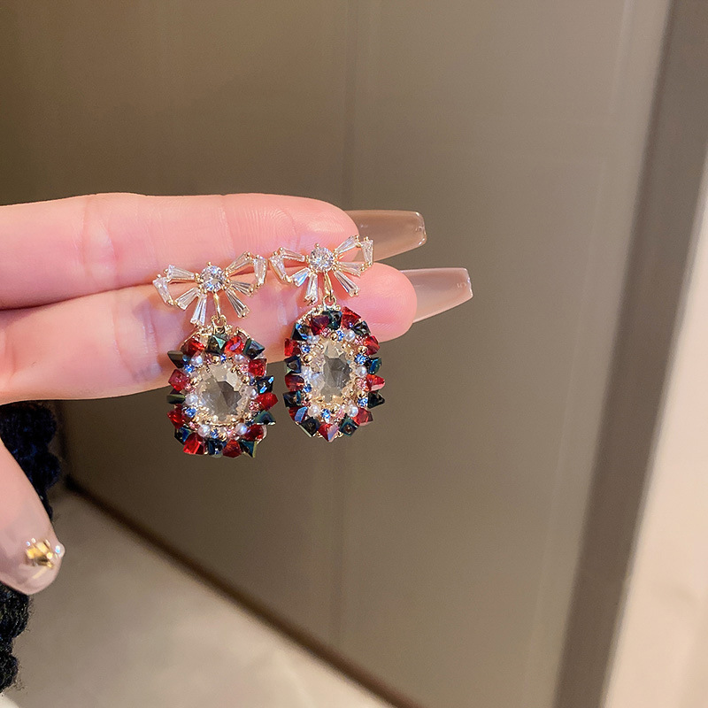 Silver Needle Crystal Flower Earrings, Vintage Baroque Exquisite Girl Heart Ear Nails, High Grade Earpiece Craftsman