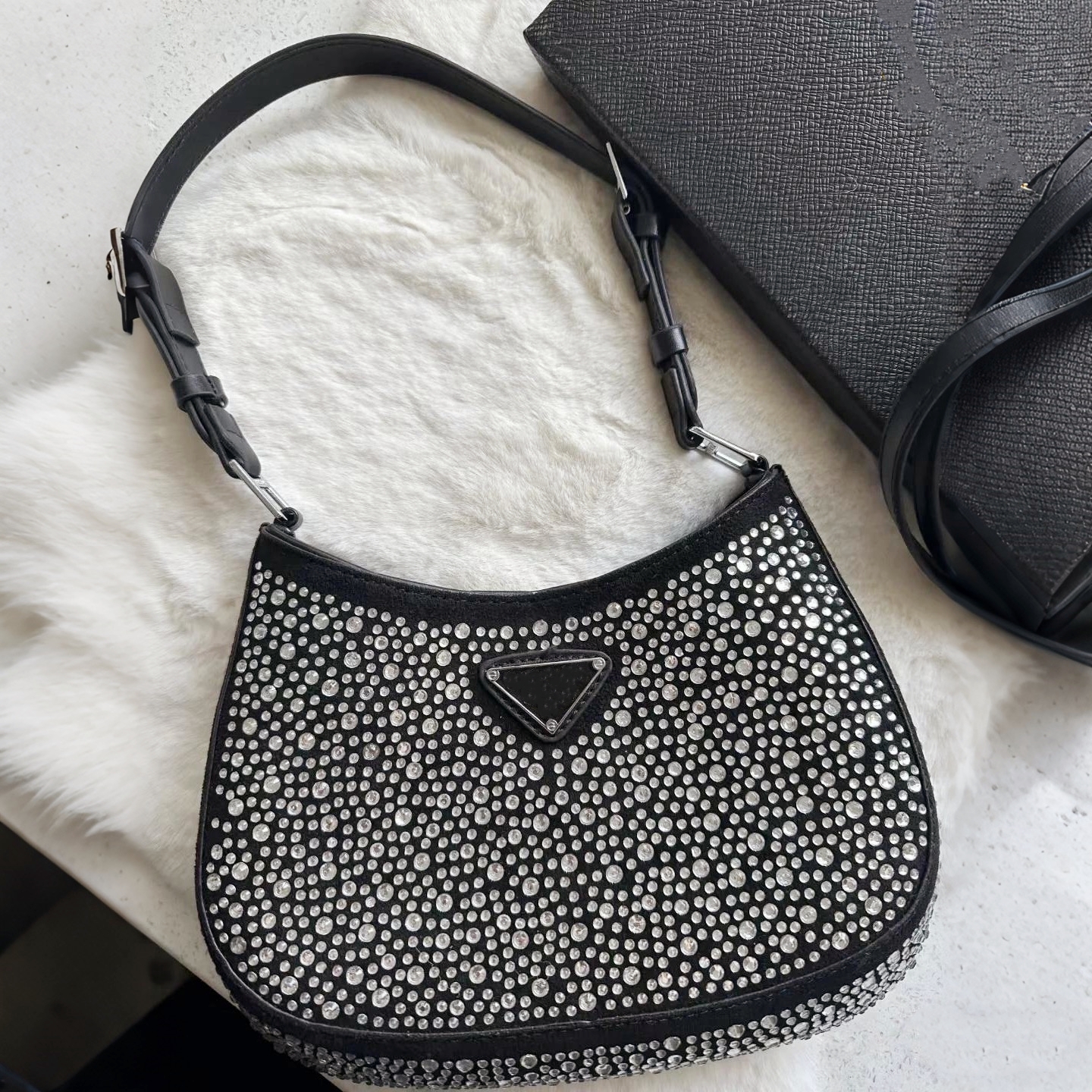 Sequin Rhinestones cleo Even bag Designer bag Womens mens leather canvas Nylon Shoulder bag Luxury tote Mini handbag pochette Crossbody Summer Clutch underarm Bags