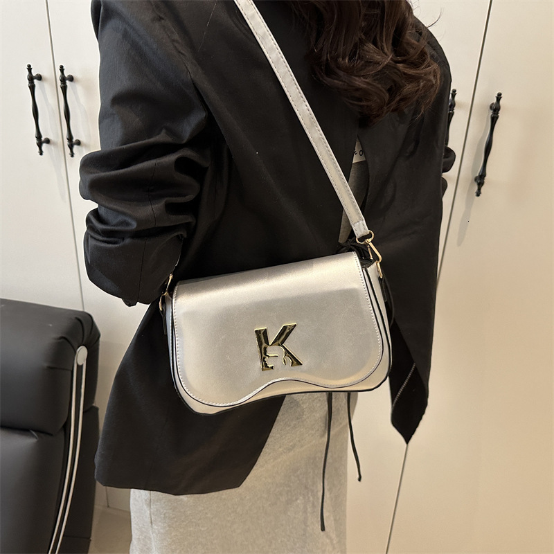 Top Brand High Quality New Style Trendy 2025 New Decoration Stylish Simple Elegant Single Shoulder Crossbody Women's Small Bag New Free Delivery 