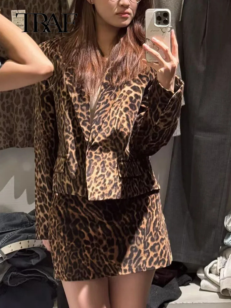 Fashion Long Sleeve Blazers Top Women 2 Pieces Leopard Printed Mini Skirt Sets Suit Two Piece Set Outfit 250604Z