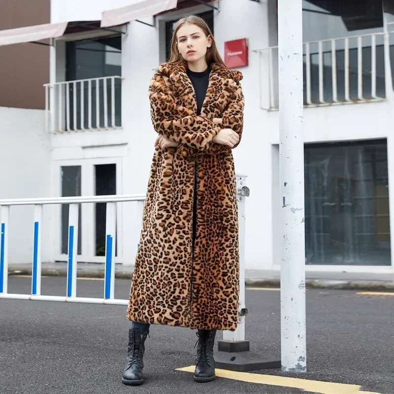 2024 High Street Leopard Print Long Fuzzy Jacket for Women Winter Faux Rabbit Plush Coats and Jackets Coat Fur