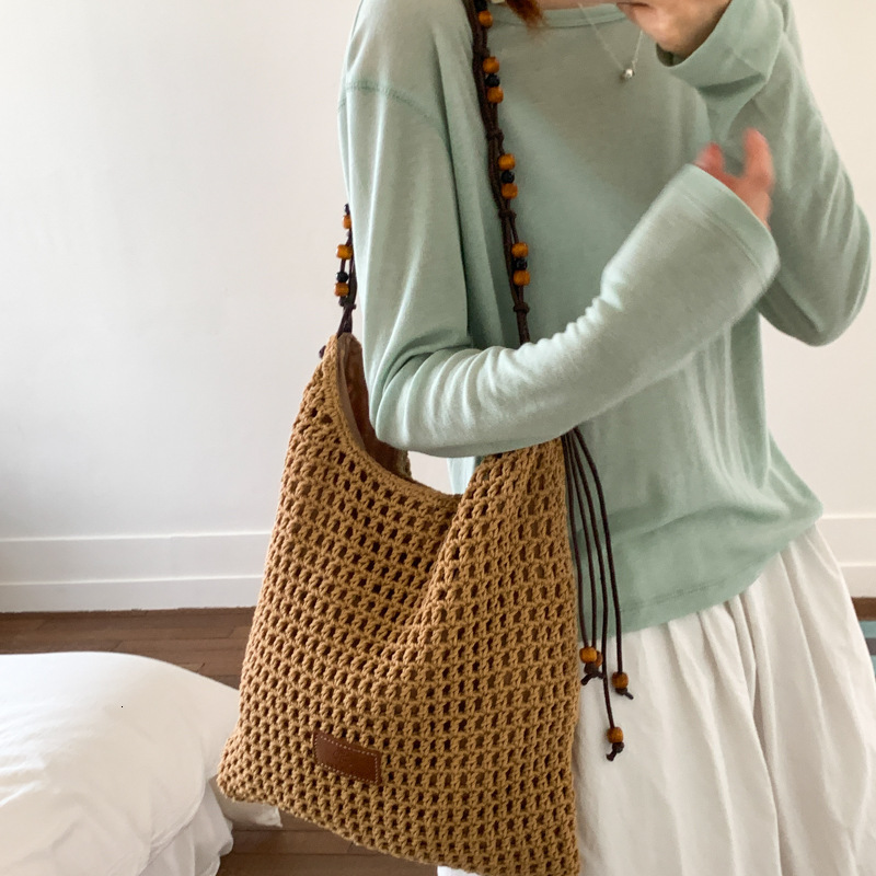 designer Korean Style Underarm Woven Bag 2025 Summer Beach Vacation Casual Straw Bag Large Capacity Simple Versatile Tote Bag