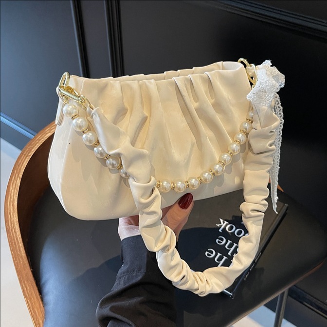 designer 2025 New Niche Pearl Handheld Pleated Cloud Bag for Women High-end Single Shoulder Underarm Bag Casual Crossbody Bag