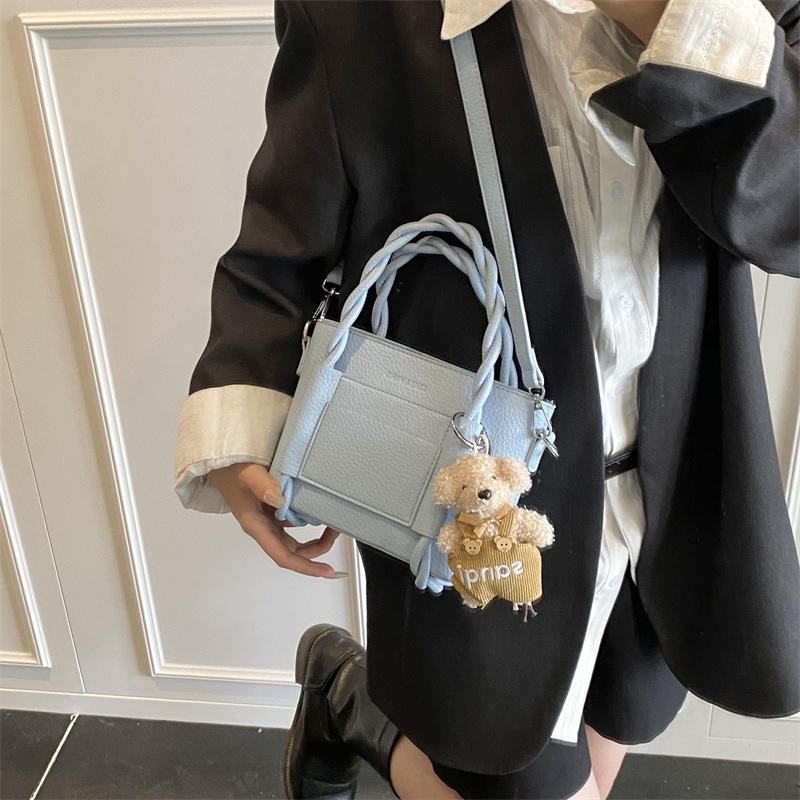 designer High-end Retro Bag for Women 2025 New Spring Summer Trend Versatile Crossbody Bag Fashion Simple Handbag Bucket Bag