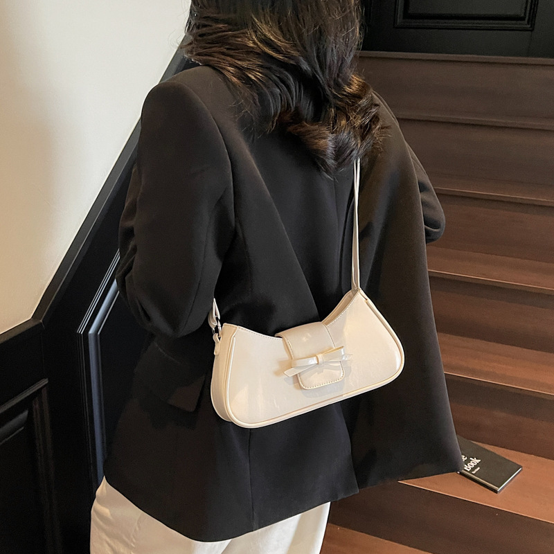 designer Korean Style Fashion Niche Bowknot Baguette Bag for Women 2025 New Handbag Trendy Versatile Shoulder Crossbody Bag