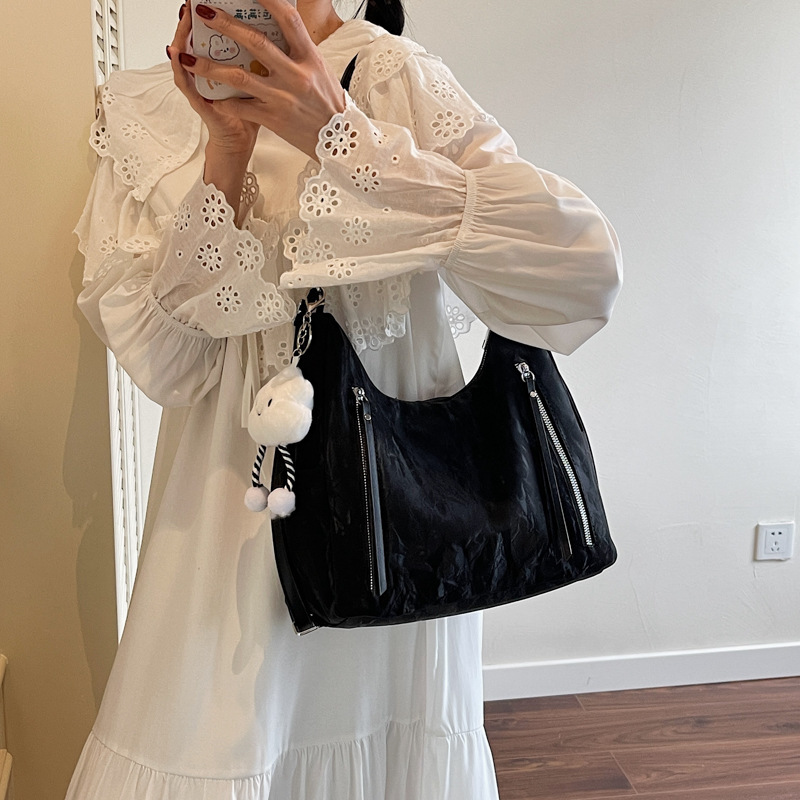 designer Minimalist Tote Bag for Women Large Capacity 2025 New High-end Handheld Commuter Bag Simple Casual Multi-pocket Backpack