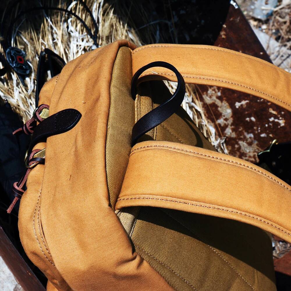 70307 Super Quality American Vintage Waterproof Heavy Wax Canvas Backpack Unisex Computer Travel Bag 15oz