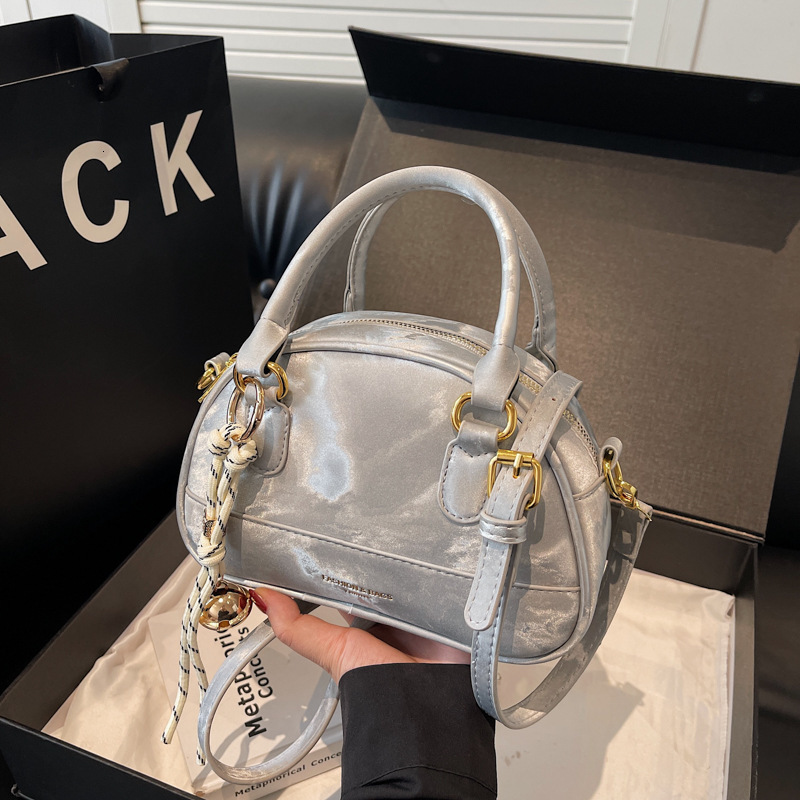 designer Super Popular Fashion Handbag for Women 2025 New High-end Soft Leather Shoulder Pillow Bag Korean Style Casual Crossbody Bag