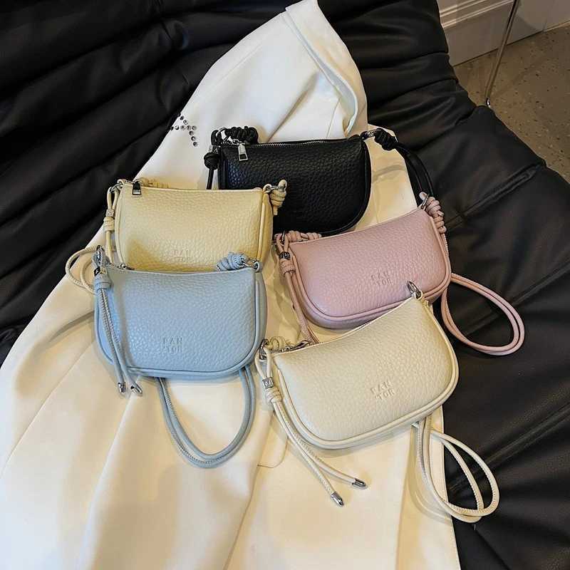 Ladies Crossbody Bag Fashion Versatile Solid Color Handbag Exquisite Design Daily Commuting Casual Shoulder Bag Pure Armpit Bag XJ250604