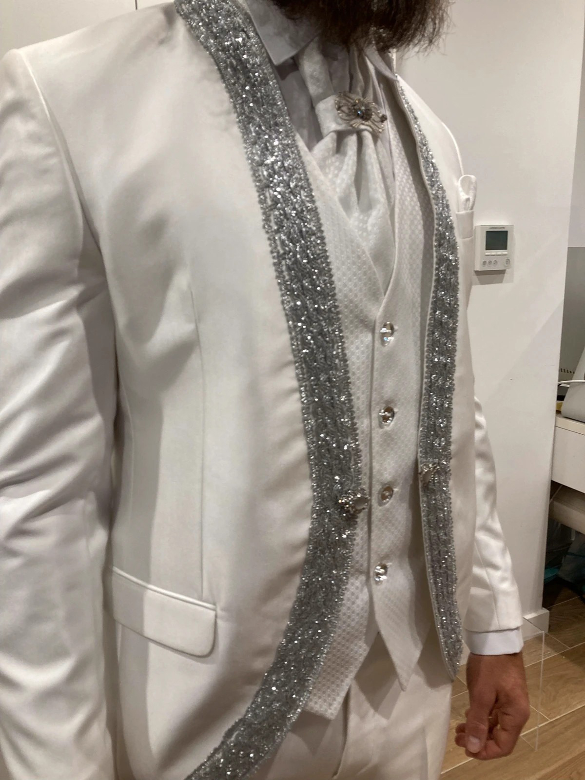 Fashion Man Suits Fit Slim Beading Shawl Lapel Muslim Blazer Party Prom 2 Pieces Set Rhinestone Customized One Button Jacket Pants Plus Size