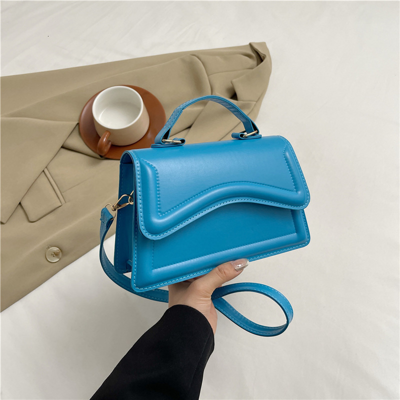 High quality brand high-quality new style free designer bag fashionable shoulder bag simple fresh and beautiful bag handbag crossbody bag free designe