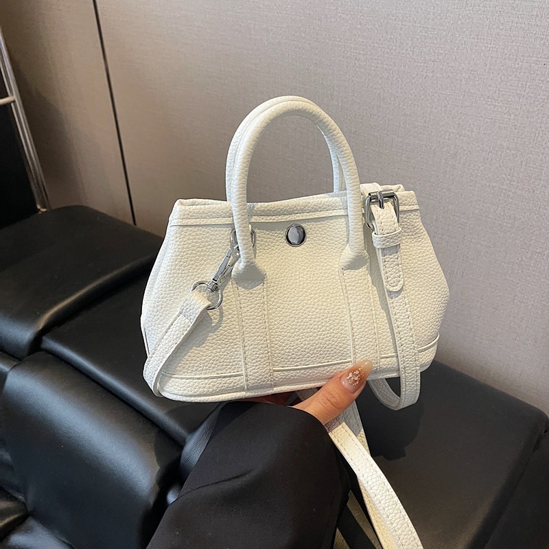 designer Cute Mini Super Popular Small Bag for Women 2025 New Summer Versatile Crossbody Bag Fashion Hot Handbag Bucket Bag