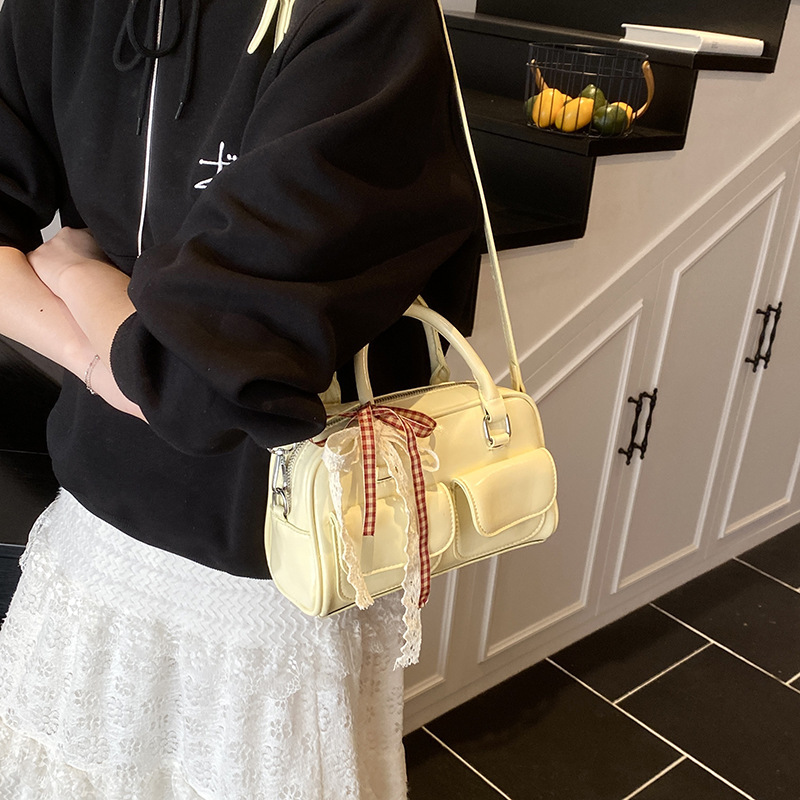 designer High-end Korean Style Commuter Handbag for Women 2025 New Large Capacity Double Pocket Shoulder Underarm Boston Bag