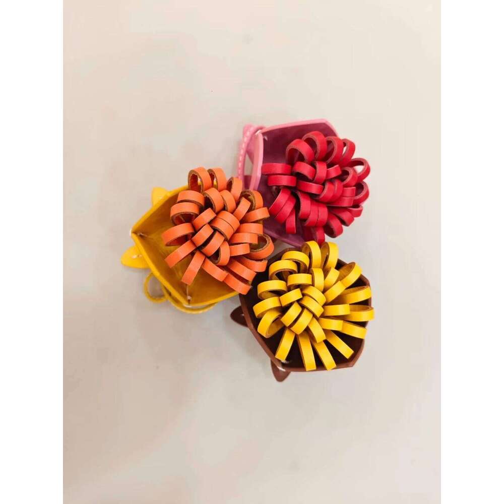 Women's Bags Designer Women's Wear Lovely Leather Tassel Flower Floral Bag Charm Hanging Decoration Ornament For Handbag Backpack Car Purse 