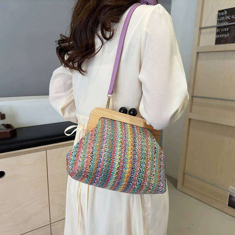 Summer Beach Straw For Women Designer Cloud New Wood Clip Purse Clutch Bag Shell Shoulder Crossbody Bags Fashion