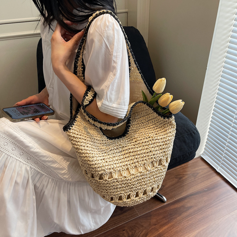 designer Large Capacity Straw Bag for Women 2025 New Summer Beach Vacation Shoulder Bag Forest Style Handwoven Bag