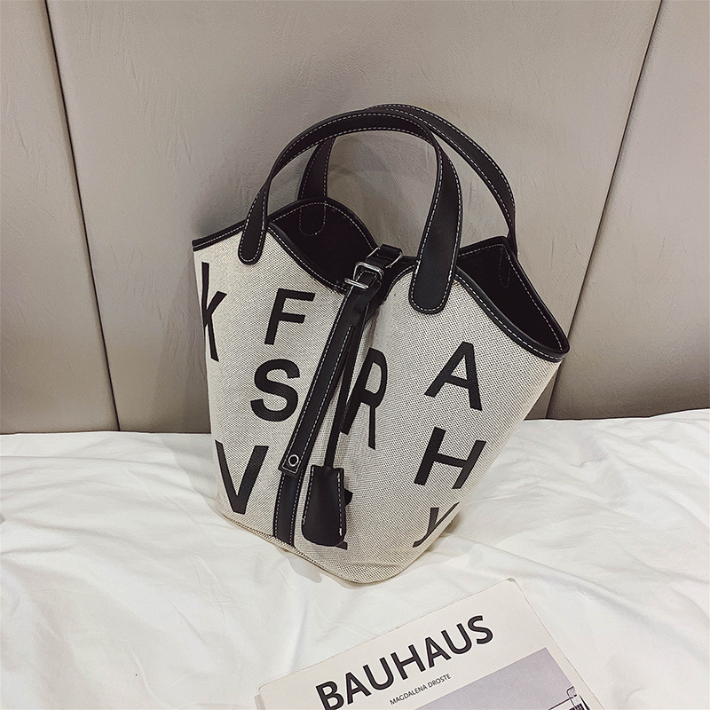 designer Large Capacity Knitted Bag Bucket Simple Letter Literary Tote Bag High Appearance Fashion Handbag Versatile Korean Style
