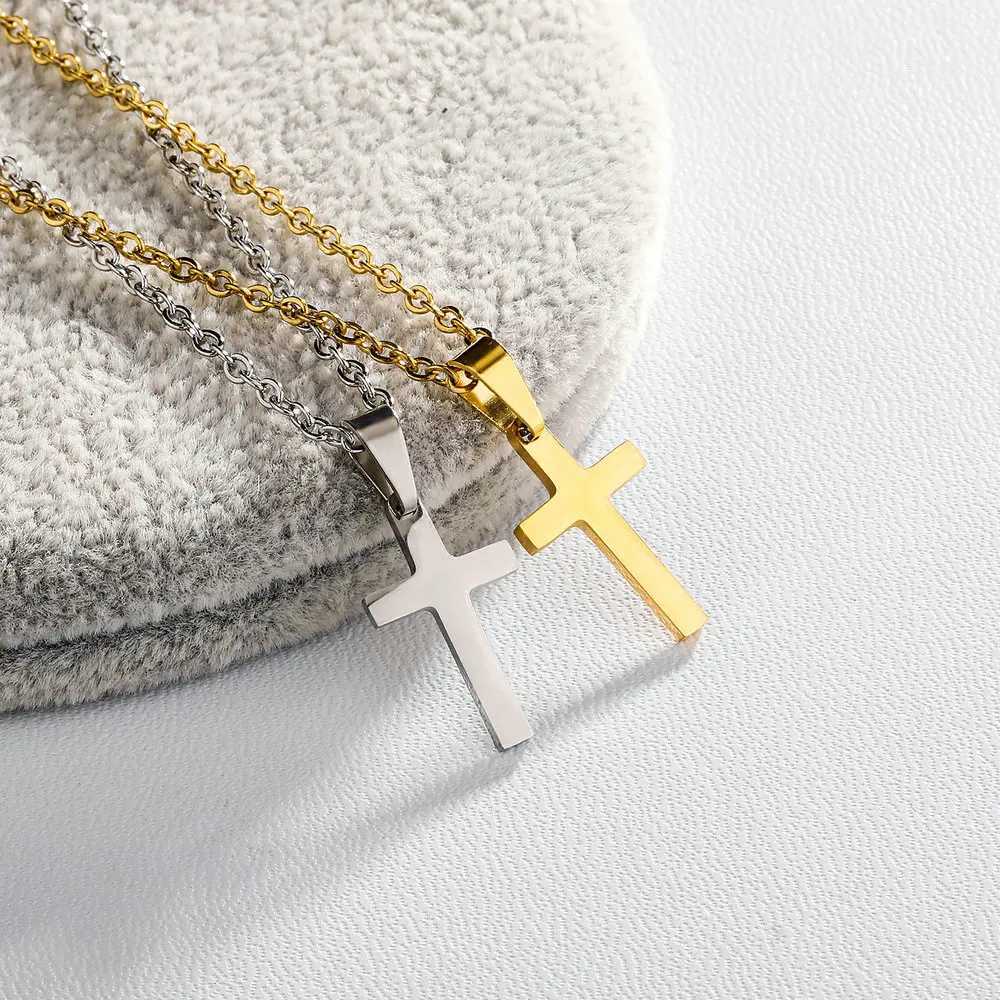Hip Hop Cross Pendant Necklace for Men Women Minimalist Unisex Stainless Steel Smooth Rock Jewelry Trendy Couple Gifts XJ250604