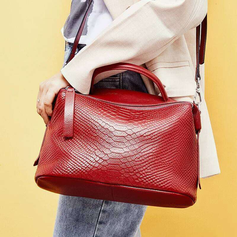 Zency Crocodile Pattern Women Tote Handbag Made Of Genuine Leather Daily Casual Crossbody Shoulder Bag For Lady Black Grey