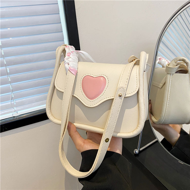 New Style 2025 Fashion Small Square Bag Summer New Simple Style Versatile Shoulder Crossbody Bag Niche Patchwork Heart Underarm Bag New Free Delivery 