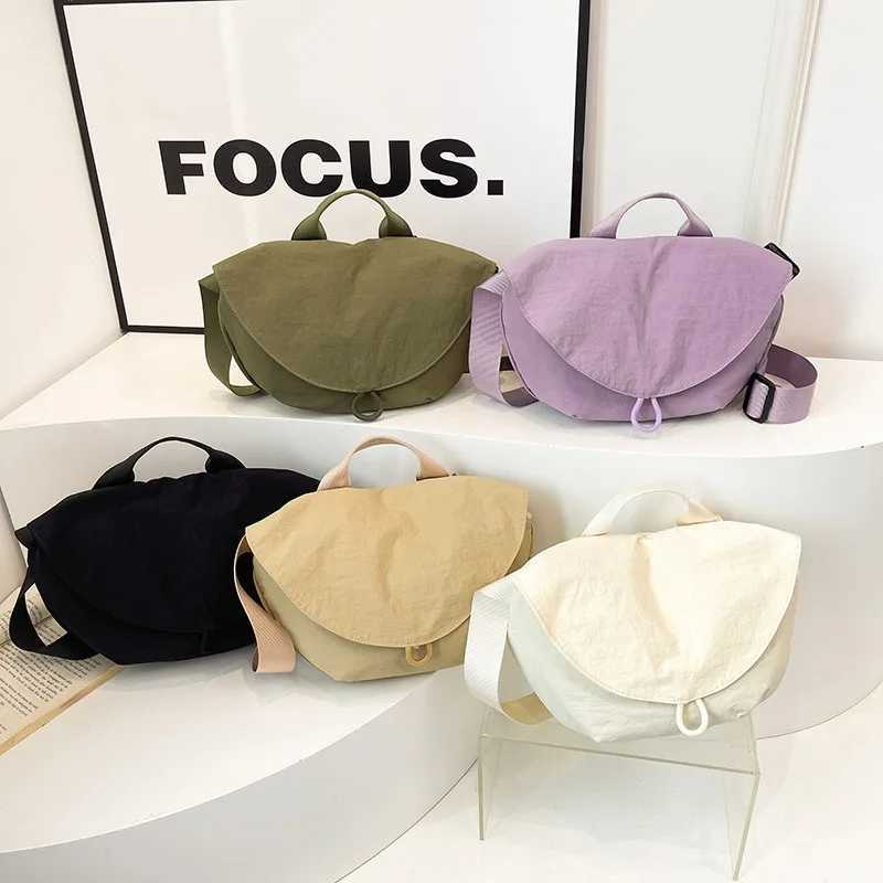 Ladies Single-shoulder Bag Large-capacity Crossbody Dumpling Bag Nylon Niche Design Versatile and High-end Chest Bag XJ250604