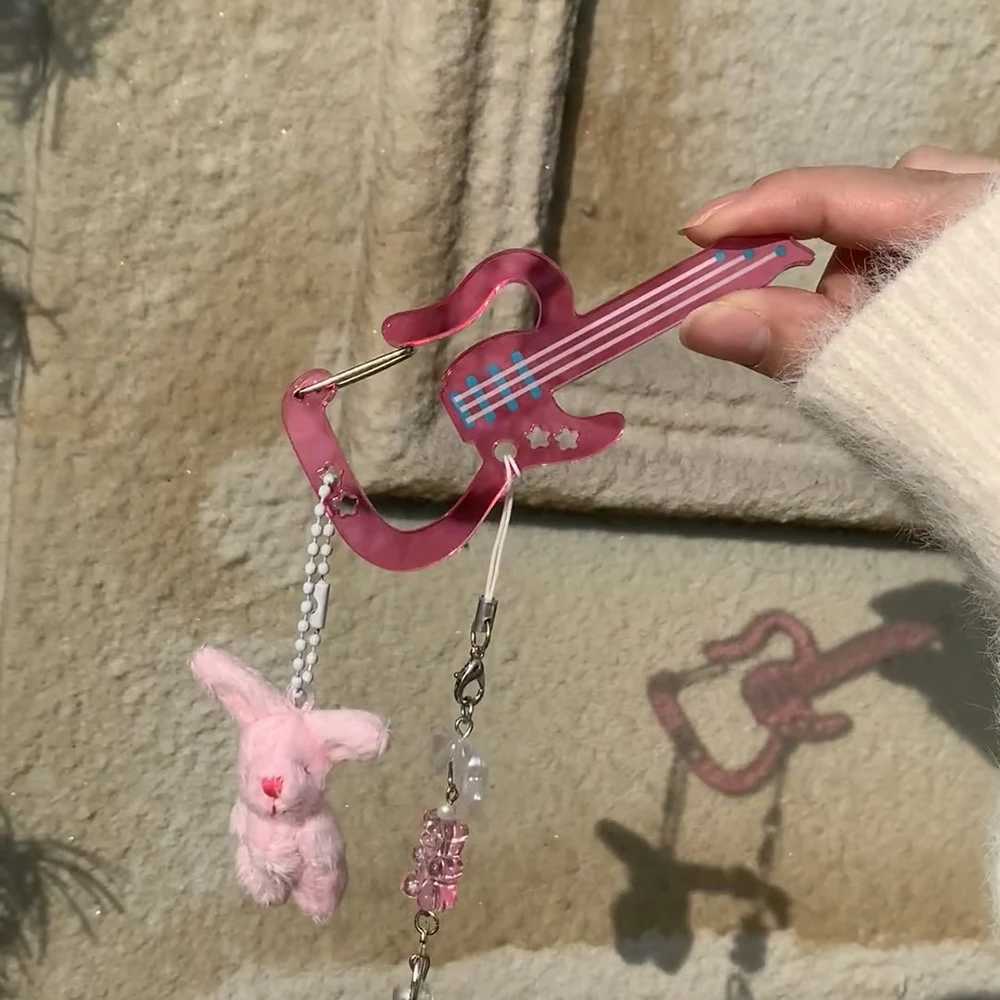 Musical Notes Acrylic Karabiner Illustration Anahtarlk Aksesuarlar anta Charms Dekorasyon Srt antas Sarkt El Kitab Ssler Hediye W250604