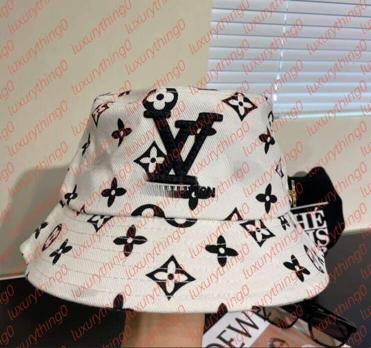 Designer Bucket Hat Wide Brim Hats Solid Color Letter Sun hats Fashion Party Trend Travel High Quality Hundred Hat