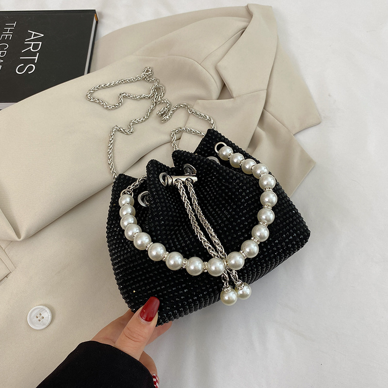 Pearl Handbag For Women Free Shipping New Trendy Fashion Shiny Designer Rhinestone Shoulder Bag Internet Shopping Bag Celebrity Stylish Chain Crossbod