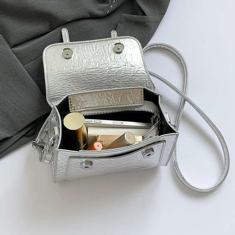 Korean Style Female Gold Sier Leather Shoulder Handbag And Purse Designer Satchel Flap Messenger Bag Trendy