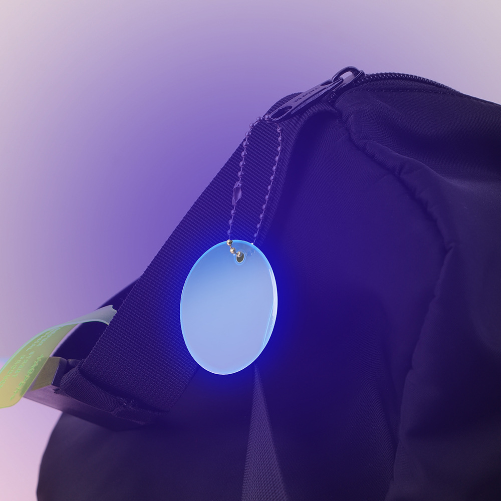 Simple Design Circular PVC Small Card Glow-in-the-Dark Backpack Charm - Multiple Colors Available for Custom Wholesale