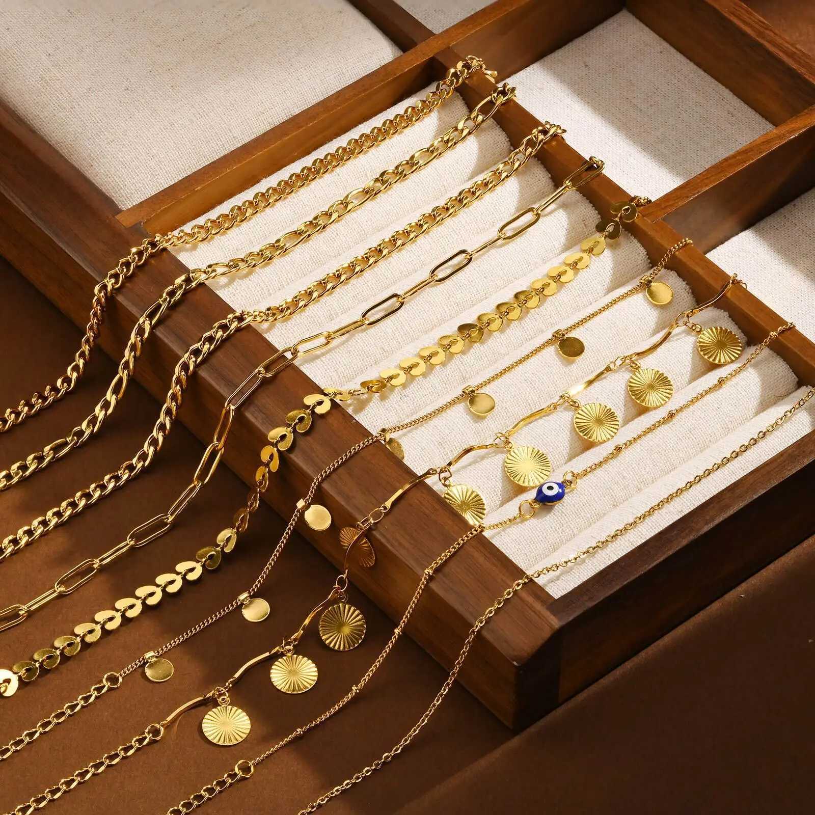 Vnox Charm Anklet For Women Girls Stainless Steel Heart Round Accessories Gold Color Chain Anklet Bracket Summer Beach Jewelry W250604