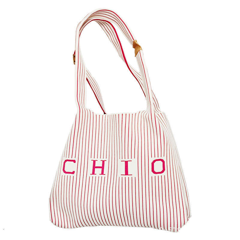 Korean 2024 New Style Leaf Pattern Tote Large Capacity Women's Casual Student Niche Design Shoulder Bag