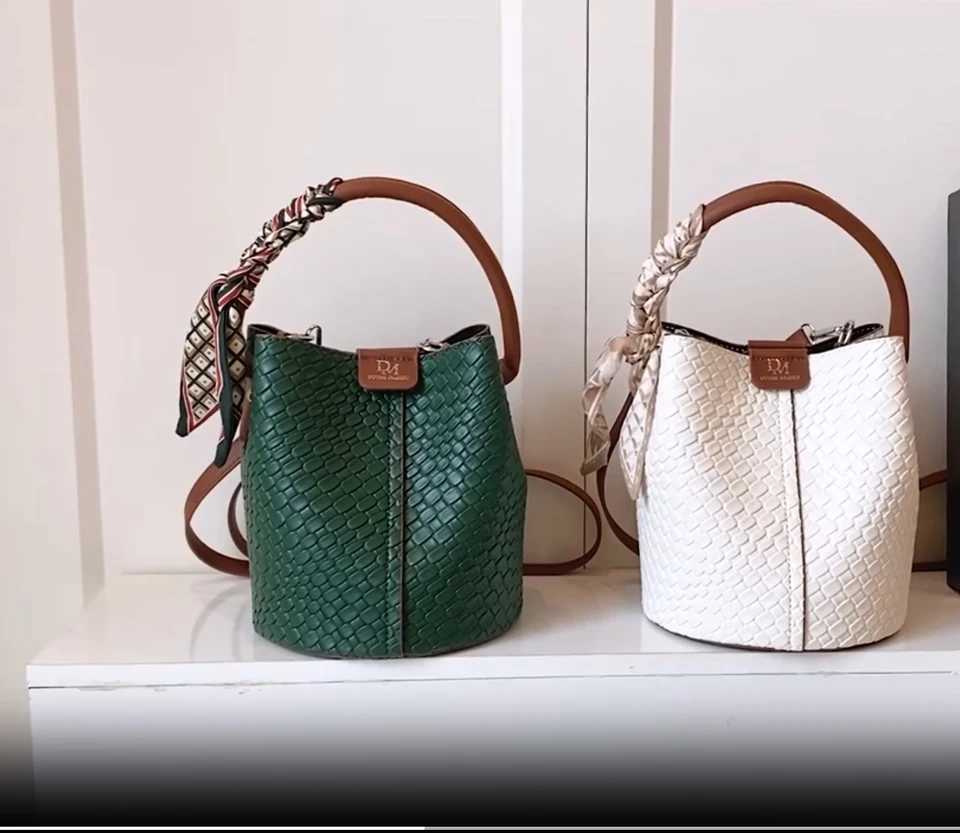 New 2025 Womens Bag Fashion Crossbody Bag Versatile Soft Leather Handheld Single Shoulder Bucket Light Luxury Bag XJ250604