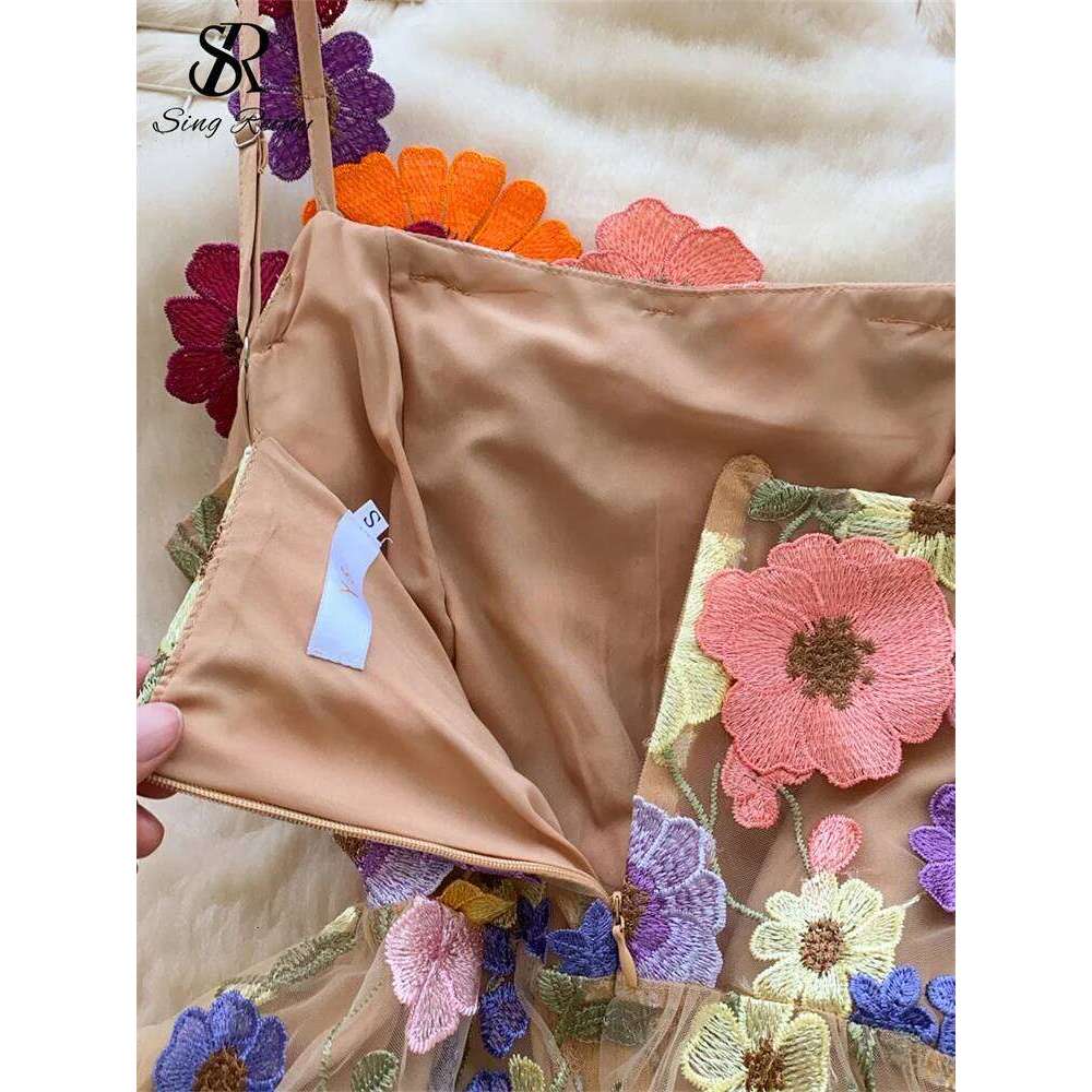 Chic Embroidery Strap Women Sleeveless Zipper 3D Floral Design Summer High Street A Line Short Evening Dress