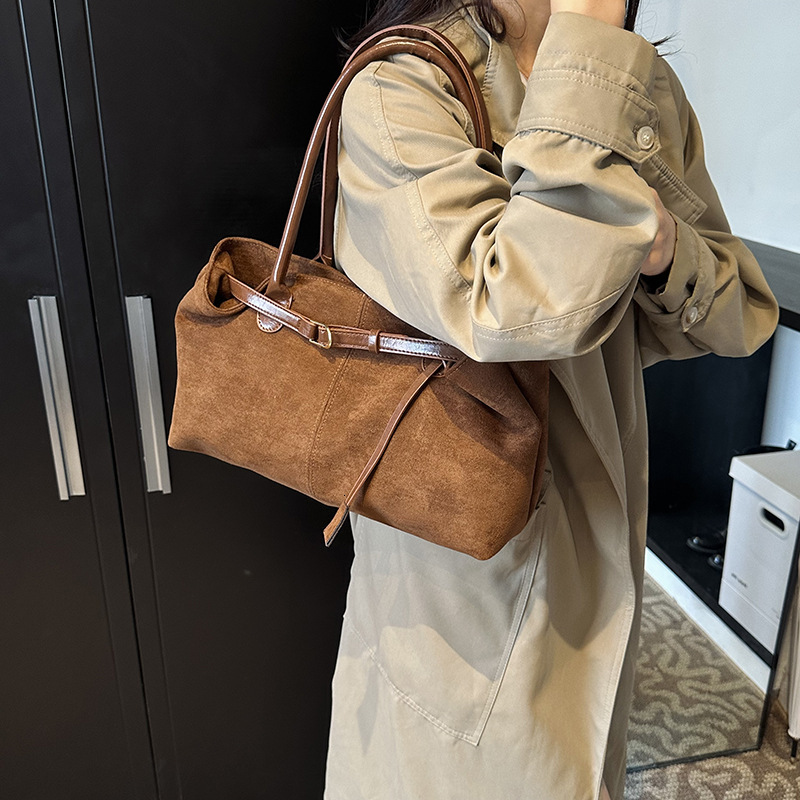 High-end Retro Fashion Tote Bag For Women 2025 New Autumn Large Capacity Shopping Bag Free Shipping Handbag Shoulder Designer Underarm Bag