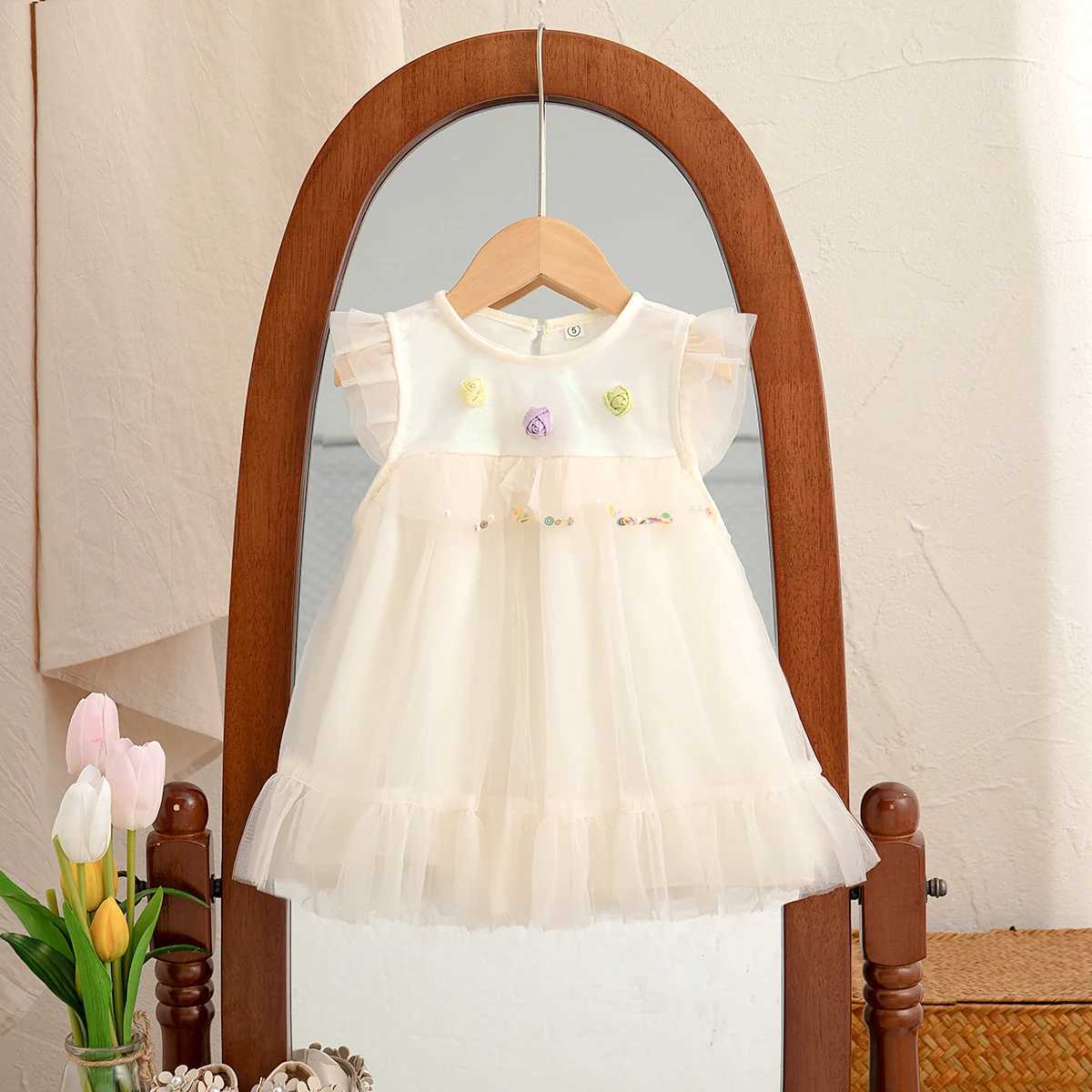 Baby Girl Princess Dress Summer White Gauze Dress for Kids Wedding Flower Flying Sleeve Girl Dress R250530